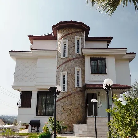 Vila Yildiz *