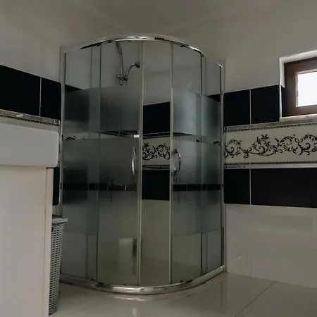 Yildiz * Kizilcasehir